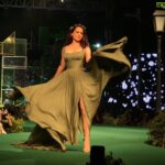 Kangana Ranaut Instagram - The #Queen slays the #GreenCarpet for @LivaFashionIn at #ResponsibleFashionWithLivaEco . Why Green? Because eco-consciousness and fashion can co-exist with LIVA Eco! #KanganaRanaut