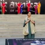 Kangana Ranaut Instagram – The Queen lights the diya that sparks the launch of #BharatYehRehnaChahiye music track from #Manikarnika