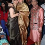 Kangana Ranaut Instagram - Timeless Beauties! #eternal #KanganaRanaut #Rekha