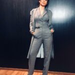 Kangana Ranaut Instagram - When style is your signature. Outfit - @nikhilthampi Shoes - @zara Styled by @stylebyami Hair - @shaikhhaseena33 #Fashion #diva #corporatefashion #bosslady #Queen #KanganaRanaut