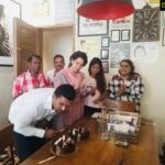Kangana Ranaut Instagram - #KanganaRanaut celebrating her personal bodyguard Kumar's bday in her office. #HappyBirthday #merrychristmas