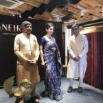 Kangana Ranaut Instagram - #KanganaRanaut is elegance redefined as she graces the @taneira_sarees store inauguration in Delhi. #taneiraindelhi #mytaneira #queen #ethnic #sareelove