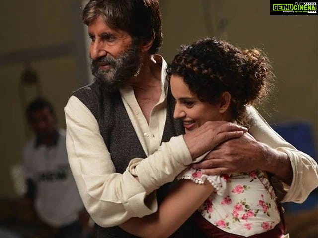 Kangana Ranaut Instagram - Wishing the living legend, an actor par excellence, an inspiration to many and the most humble human being @amitabhbachchan Bachchan a very happy birthday #happybirthdayamitabhbachchan