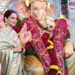 Kangana Ranaut Instagram - Ganpati Bappa Morya!!! #KanganaRanaut seeks divine blessings from Lord Ganesha. #GaneshChaturthi