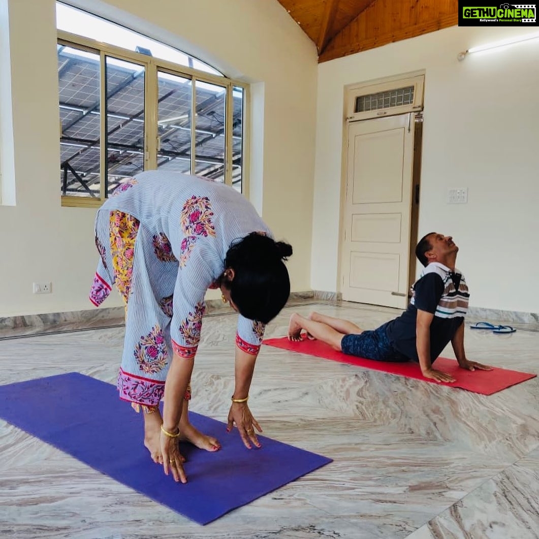 Kangana Ranaut Instagram - Tomorrow is #internationalyogaday I am gonna share my Yoga stories, every one knows how and when I started yoga but no one knows how I got my whole family to learn and follow this boon and blessing called Yoga. Some resisted, some took time, few years ago Mother was diagnosed with diabetes , thyroid and high level of cholesterol(600) doctor said we need to do an open heart surgery for her cause there might be blockage, I told mother with tears in my eyes give me 2 months of your life please I can’t let them open your heart, she trusted me and eventually I succeeded in my persistent pursuit today she has no meditation, no illness she is healthiest and fittest in the family, with excessive walking Papa had damaged his knees that time I got an opportunity and converted him to an ardent practitioner of Yoga, he even jogs now, today I can say with proud that biggest gift that I gave to my family is Yoga. A happy family is not something you get automatically you need to work hard for it. Every morning I call them and ask only one question,Yoga kiya!! today they sent these pictures to me from this morning practice in their house in Mandi ( Himachal) How are you investing in your family?