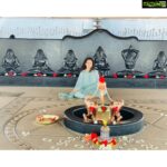 Kangana Ranaut Instagram - Some pictures from our aashram @isha.foundation Most important is to disconnect from everything worldly and connect with our inner being the higher self Shiva himself even if it is for few days ....Om Namah Shivaya 🙏