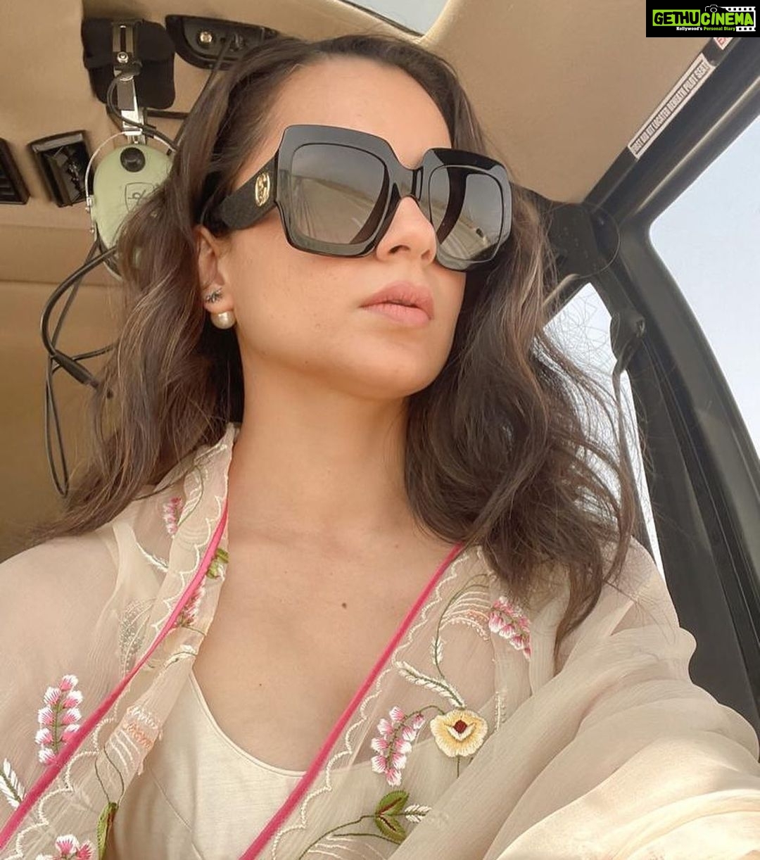 Kangana Ranaut Instagram - जो साधुओं की हत्या और स्त्री का अपमान करे उसका पतन निश्चित है #ParambirSingh #AnilDeshmukh #UddhavThackeray #SanjayRaut
