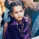 Kangana Ranaut Instagram - In Himachal we have a tradition of singing Lohri, when I was small, children made groups and sang Lohri in neighbourhoods and collected money/sweets, children in villages and joint families have much more fun than city kids in nuclear families, anyway #happylohri2021