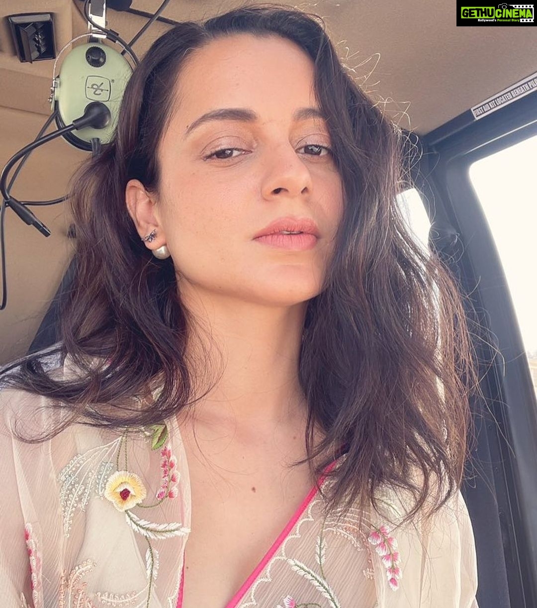 Kangana Ranaut Instagram - जो साधुओं की हत्या और स्त्री का अपमान करे उसका पतन निश्चित है #ParambirSingh #AnilDeshmukh #UddhavThackeray #SanjayRaut