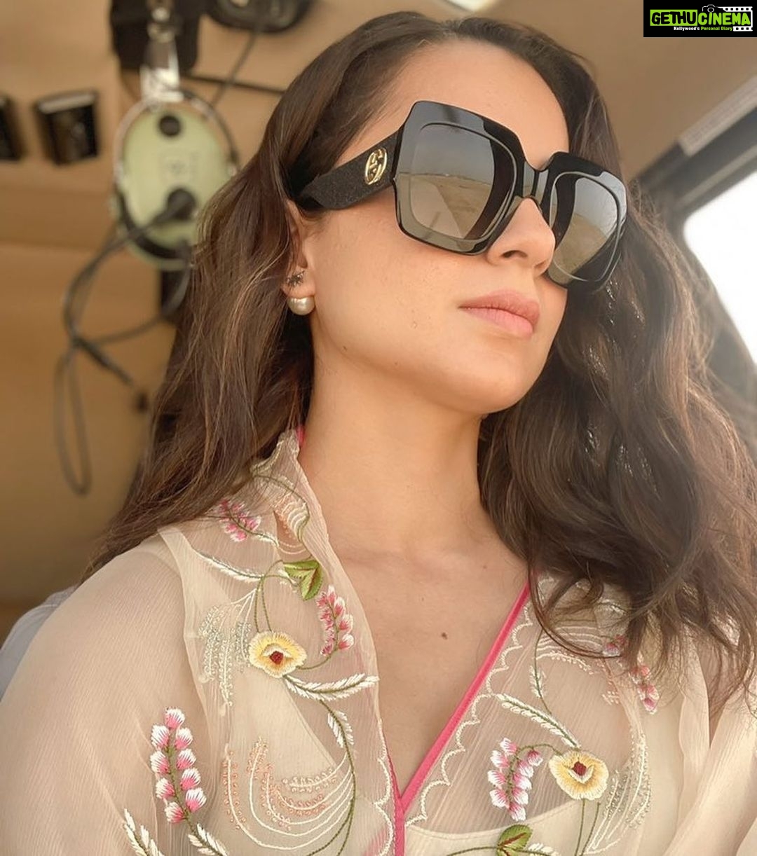 Kangana Ranaut Instagram - जो साधुओं की हत्या और स्त्री का अपमान करे उसका पतन निश्चित है #ParambirSingh #AnilDeshmukh #UddhavThackeray #SanjayRaut