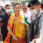 Kangana Ranaut Instagram - The amount of hostility I faced for standing up for my beloved city Mumbai baffled me, today I went to Mumba devi and Shri Siddhivinayak ji and got their blessings, I feel protected, loved and welcomed. Jai Hind Jai Maharashtra 🙏 @ravindupatilphotography 📸 Jewellery credits : @amrapalijewels