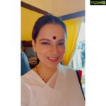 Kangana Ranaut Instagram - When individual stands against the government and wins, it’s not the victory of the individual but it’s the victory of the democracy. Thank you everyone who gave me courage and thanks to those who laughed at my broken dreams. It's only cause you play a villain so I can be a HERO.
