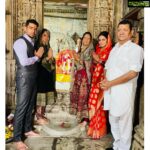 Kangana Ranaut Instagram - #Kangana, along with her family visited their Kuldevi Maa Ambika temple in Jagat village Udaipur. . . Outfit and jewellery @sabyasachiofficial