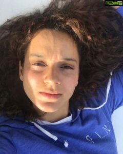 Kangana Ranaut Instagram - Sun kissed in the mountains 🌞