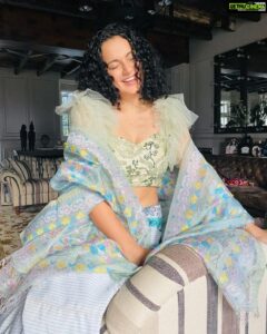 Kangana Ranaut Instagram - "Fashion should be inclusive but what is the point of including others and excluding our own? True meaning of Nationalism is Nation first, our own first..." 

#KanganaRanaut looks radiant in a Manipuri Phanek by designer @robertnaoremstudio gifted by friend @___bondie___
