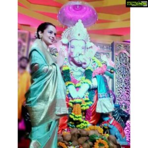 Kangana Ranaut Instagram - पार्वती पुत्र, विघनहरता, श्री सिद्धिविनायक अपनी कृपा बनाएँ रखना प्रभु 🙏