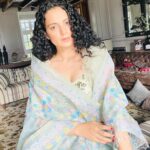 Kangana Ranaut Instagram - "Fashion should be inclusive but what is the point of including others and excluding our own? True meaning of Nationalism is Nation first, our own first..." #KanganaRanaut looks radiant in a Manipuri Phanek by designer @robertnaoremstudio gifted by friend @___bondie___