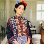 Kangana Ranaut Instagram - Kangana, a gypsy soul, at Rakhi celebrations with her family in Manali. 😍😍😍😍. Swipe to see more 🙂