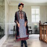 Kangana Ranaut Instagram - Kangana, a gypsy soul, at Rakhi celebrations with her family in Manali. 😍😍😍😍. Swipe to see more 🙂