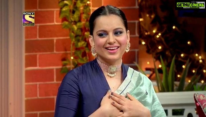 Kangana Ranaut Instagram - #Panga lene keliye ho jao taiyar ! Aa rahi hain Panga queen jald hi @kapilsharma ke manch par! Dekhiye #TheKapilSharmaShow on @sonytvofficial iss weekend at 9:30 PM!