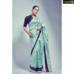 Kangana Ranaut Instagram - Ace of S̶p̶a̶d̶e̶s̶ Sarees! #KanganaRanaut's saree looks are to die for! Here, she is wearing this epic outfit from @raw_mango for #TheKapilSharmaShow for #Panga promotions. The episode will air this weekend. Stay Tuned! . . . . . . Outfit : @raw_mango Jewellery : @anmoljewellers Styling : @stylebyami @shnoy09 @tanyamehta27 Make up : @loveleen_makeupandhair Hair : @hairbyhaseena Picture credit : @ravindupatilphotography