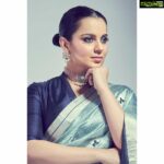 Kangana Ranaut Instagram - Ace of S̶p̶a̶d̶e̶s̶ Sarees! #KanganaRanaut's saree looks are to die for! Here, she is wearing this epic outfit from @raw_mango for #TheKapilSharmaShow for #Panga promotions. The episode will air this weekend. Stay Tuned! . . . . . . Outfit : @raw_mango Jewellery : @anmoljewellers Styling : @stylebyami @shnoy09 @tanyamehta27 Make up : @loveleen_makeupandhair Hair : @hairbyhaseena Picture credit : @ravindupatilphotography