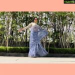 Kangana Ranaut Instagram - #KanganaRanaut nails the perfect Saree look in this gorgeous @jade_bymk outfit for the launch of the Title Track of her upcoming film, Panga. . . #Panga releases on 24th Jan'20. . . . . . . Saree: @jade_bymk Earrings: @amrapalijewels Styled by: @stylebyami @tanyamehta27 Make up: @anilc68 Hair: @hairbyhaseena Photographer: @_sanu313_ JW Marriott Hotel Pune