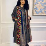 Kangana Ranaut Instagram - How stunning does kangana look in a very pahadi ensemble by indie and sustainable brand, @ilovepero . . Spotted in Delhi today for the Republic Summit for PM Modi's session. . . Hair - @hairbyhaseena Makeup - @loveleen_makeupandhair Outfit : @ilovepero Styling : @stylebyami