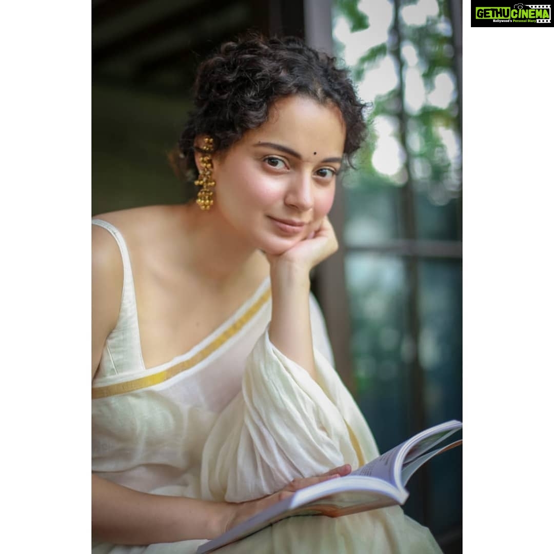 Actress Kangana Ranaut HD Photos and Wallpapers October 2019 - Gethu Cinema Actress Kangana Ranaut HD Photos and Wallpapers October 2019 - Gethu Cinema
