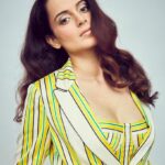 Kangana Ranaut Instagram – Corporate but make it fashion 😎
.
.
.
Wearing @shop_alexis
Styling: @stylebyami @mala_agnani
Hair : @hairbyhaseena
Make up : @chettiaralbert
Photographer : @kadamajay