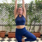 Kareena Kapoor Instagram - For me, my yoga journey began in 2006 when I signed Tashan and Jab We Met... an incredible one... which kept me fit and strong. Now after two babies and four months postpartum... this time I was just exhausted and in too much pain to get back but today I’m slowly and steadily getting back at it. My yoga time is my me time... and of course, consistency is key... so, keep at it people ❤️🙌🏼👍🏼👍🏼💪🏼💪🏼 On that note, I'm going to #StretchLikeACat and hope you do too. @pumaindia #InternationalYogaDay
