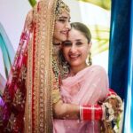 Kareena Kapoor Instagram – Veeres for life… happy birthday you brave girl @sonamkapoor ♥️♥️