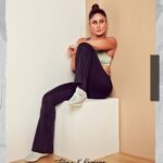 Kareena Kapoor Instagram – Little bit of yoga, little bit of style, little bit of calm, and everything will be fine 🥰

In @pumaindia’s Training and Yoga collection 💪🏼🖤

#PUMAxKAREENA #Ad