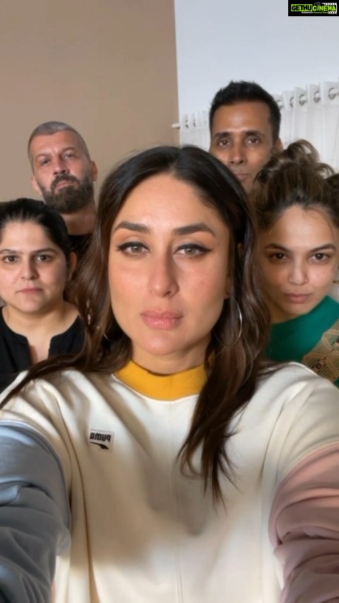 Kareena Kapoor Instagram - Lights. Camera. Model Face. PUMA 😎💥 #Reels #ReelItFeelIt #PUMAIndia @pumaindia #Collaboration