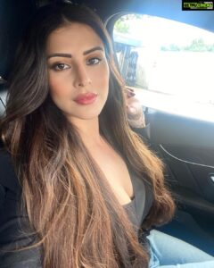 Karishma Kotak Instagram - Exploring unabashed vanity 🙃