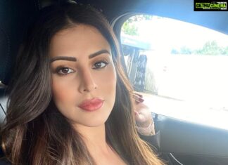 Karishma Kotak Instagram - Exploring unabashed vanity 🙃