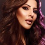 Karishma Kotak Instagram - Loved shooting for @viseartofficialindia new lip collection with the lovely @thereallubnarafiq @urbandecayvisuals 💋 Dubai United Arab Emirates UAE