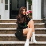Karishma Kotak Instagram - Step by step 🖤