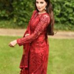 Karishma Kotak Instagram - Loving this little red number by @maryamhussain_official ❤️ Heavy embroiderd handembellished collection, order yours at Www.maryamhussain.pk Maryam Hussain Festive www.maryamhussain.pk #MaryamHussainLuxuryLawn2021 #MHLawn2021 #ComingSoon #Meer #MaryamHussain #Lawn #MHLawn #marwafestive #MH #meer