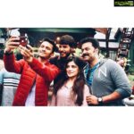 Karthick naren Instagram - Team #Naragasooran @sundeepkishan @indrajith_s @iamaathmika ... Those were the days, missing this bunch a lot! Coming soon (Relatively) 🎬❤️