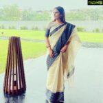 Kashish Singh Instagram - Life is short. Let my pallu be long! #saree #sareelove #maadurga #girlslikeus #bellavitakashish 💙💙