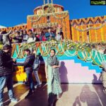 Kashish Singh Instagram - Thanks for calling me again!!! 🙏🏻 #jaibadrivishal #badrinath #uttarakhand #20november2021 #scorpioseason #birthdaymonth #bellavitakashish 🙏🏻 Badrinath Temple