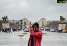 Kathir Instagram - Pa-rising through December . . . #Travel #Backpacking #christmas Paris, France