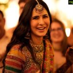 Katrina Kaif Instagram – Mehendi Taa Sajdi Je Nache Saara Tabbar! 🕺🏽💃✨