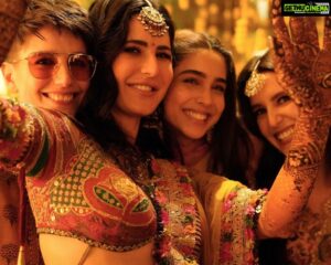 Katrina Kaif Instagram - Mehendi Taa Sajdi Je Nache Saara Tabbar! 🕺🏽💃✨