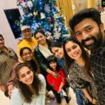 Keerthi shanthanu Instagram - ❤️ @shanthnu @mahu3784 @jayanthirkv @poornimabhagyaraj @sharanyabhagyaraj