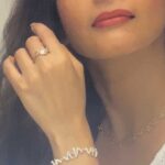 Keerthi shanthanu Instagram - #Ad This festive season, if you are looking to buy some everyday fine jewellery pieces that are not only trendy and fashionable, but are straight from the fashion runways, @melorra_com is the destination for you. Checkout their pieces and Don't forget to follow them on Insta. Get your fashion game on #anywherewithmelorra #anywherewithmelorra #melorra #goldjewellery #everydayfinejewellery #lightweightjewellery #madeinindia #BISHallmarkGoldJewellery #jewellery