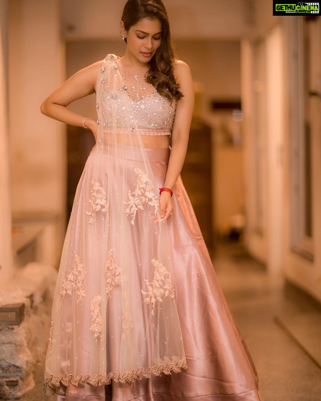 Keerthi shanthanu Instagram - 🌸✨We are all stars and we deserve to twinkle ✨ Blouse @anushreereddydesign ✨ Skirt & dupatta @rehanabasheerofficial ✨ 📸 the sweetest @camerasenthil anna Hairstylist @mani_stylist_