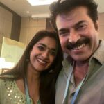 Keerthy Suresh Instagram - First time at the Association of Malayalam Artists meeting and it was lovely to catch up with some favorite friends and colleagues. Thank you so much for creating this opportunity, AMMA! @mohanlal @mammootty @benanna_love @aparna.balamurali @actor_jayasurya @anu.mohan.k #associationofmalayalammovieartists