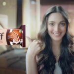 Kiara Advani Instagram - Priyagold Puff Creme gives you the #Haq to enjoy the real jaan of the biscuit. Get your Haq on @priyagoldofficial this New Year by entering a simple contest and win a carton of your favourite Priyagold Biscuit and more ! #HaqWithKiara #HaqSeMaango